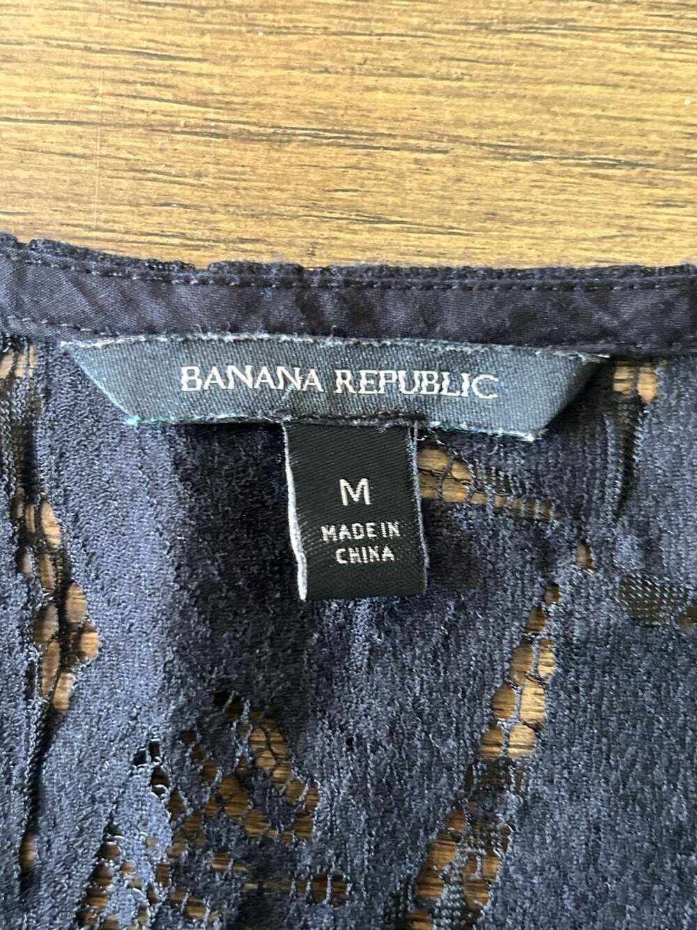 Banana Republic Women's Black Lace Top - Picture 4 of 7